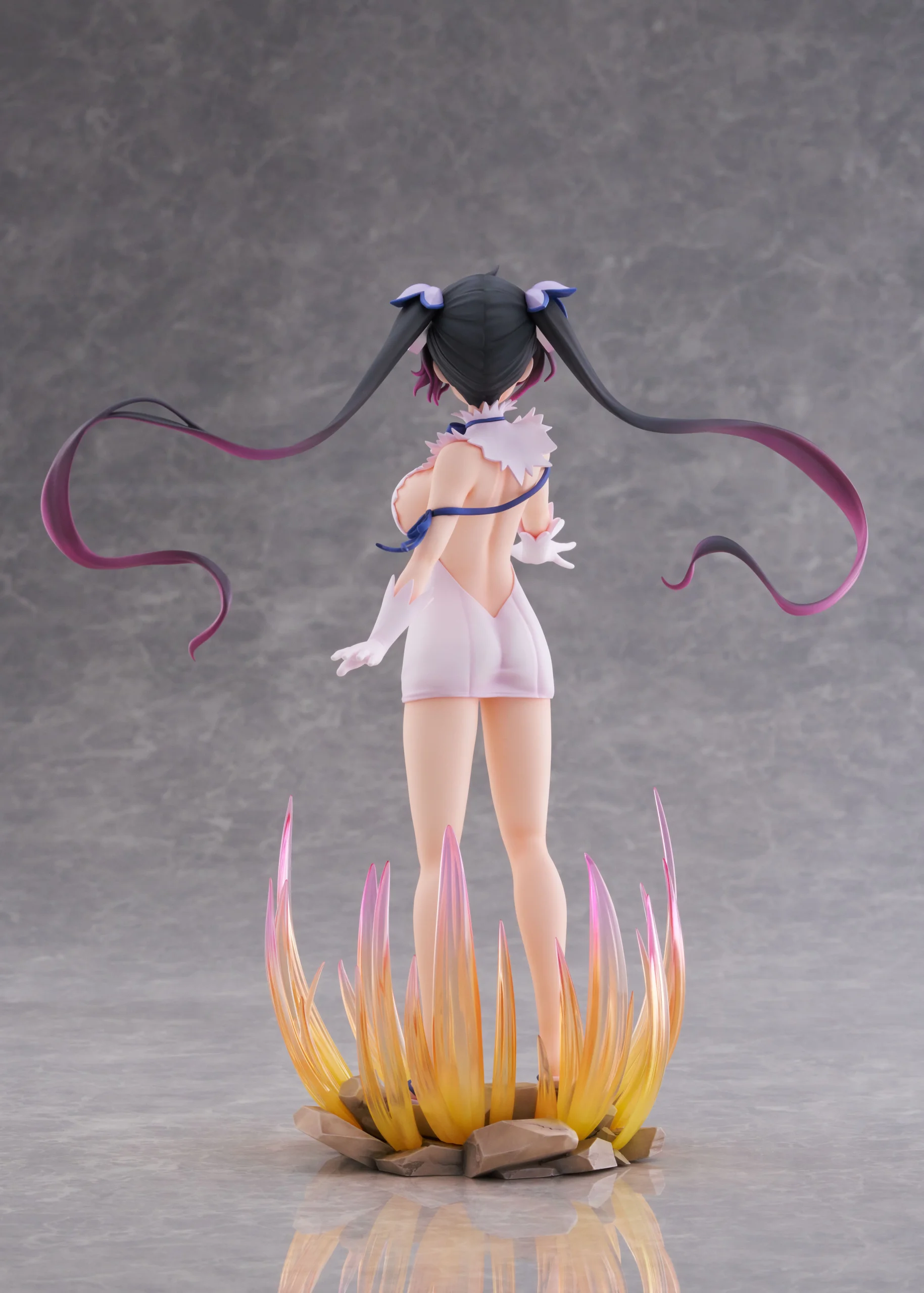 Figurine Hestia Ver. Liberation of Divine Power de DanMachi La Légende des Familias par Alice Glint